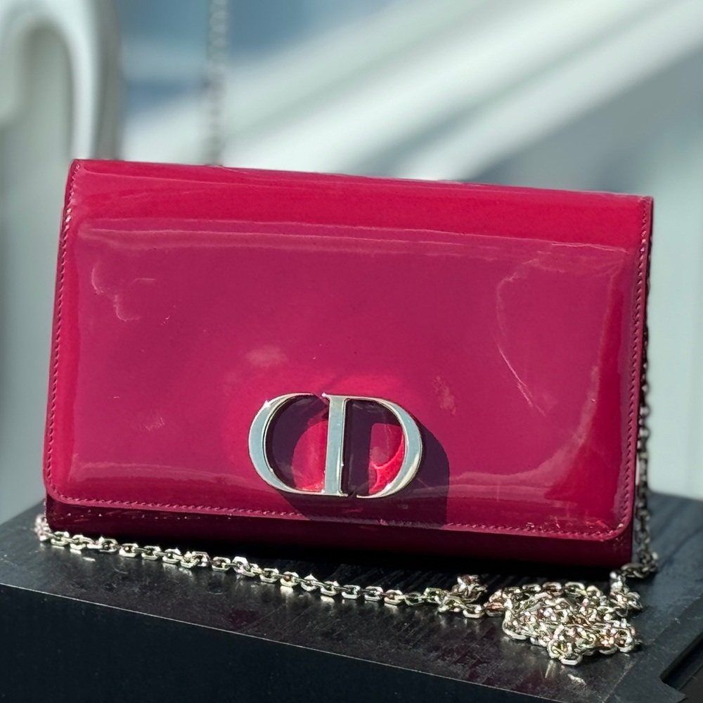 30 Montaigne Chain patent leather handbag